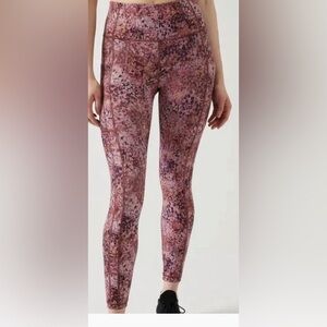 Athleta - ultimate stash 7/8 tight